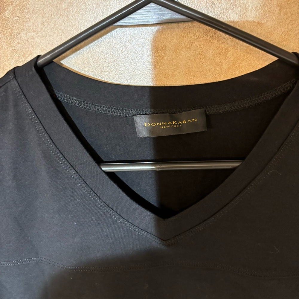 Donna Karan New York V-neck peplum Short Sleeve Shirt M - Picture 2 of 3